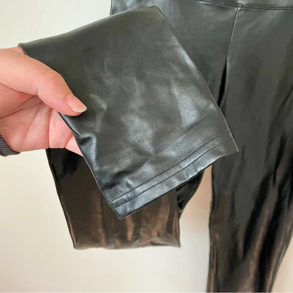 Aritzia  Wilfred Free Daria Pant Vegan Leather Leggings - Picture 9 of 9